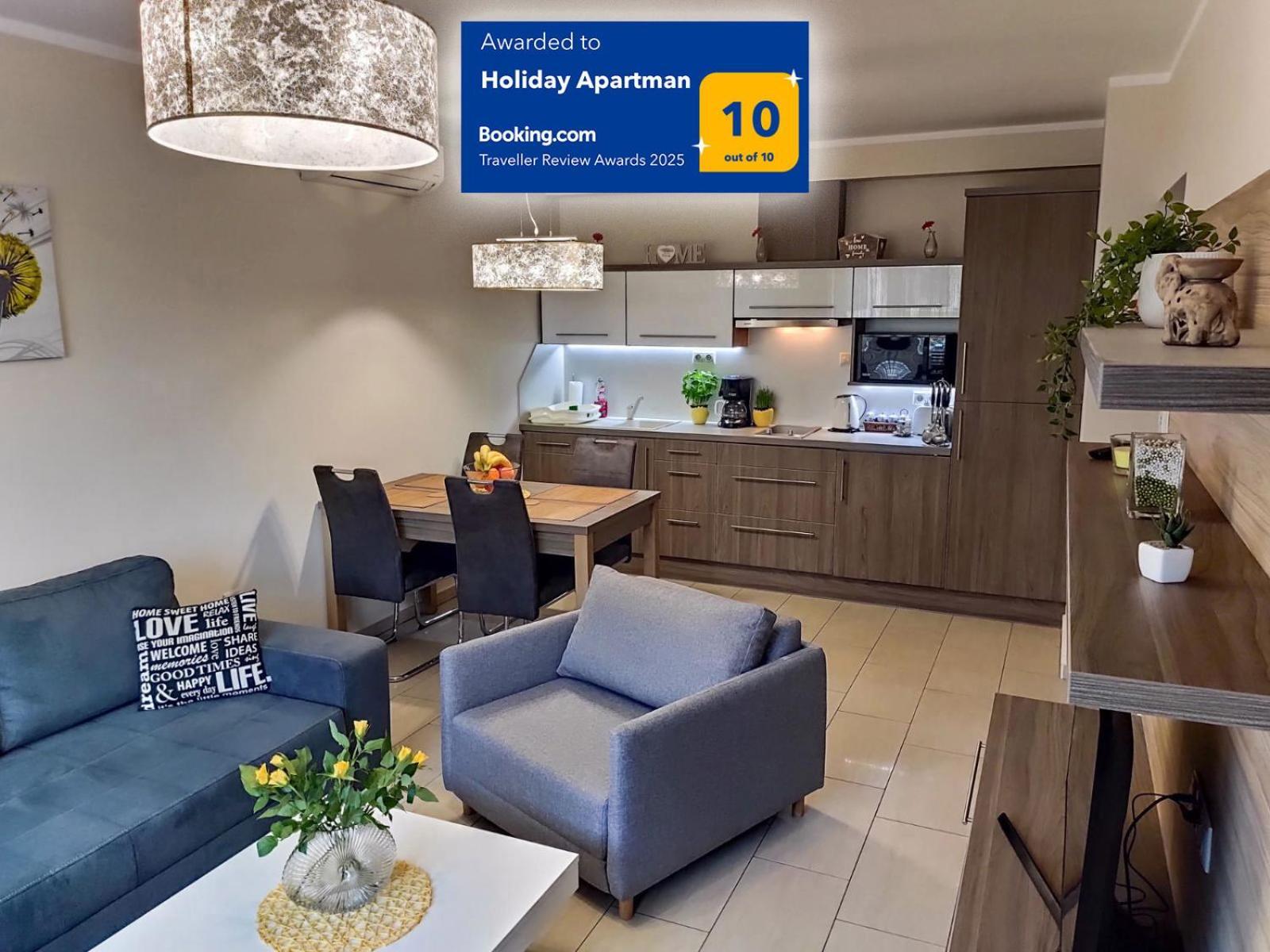 Holiday Apartman Sarvar Luaran gambar
